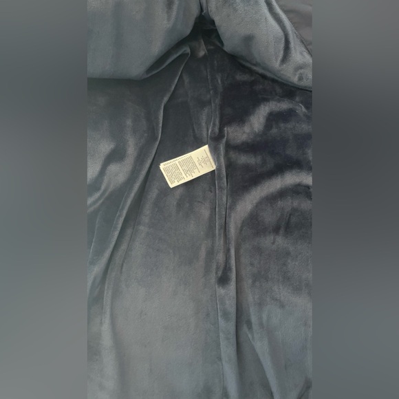 Amazon Essentials Quilted Jacket - Picture 6 of 6